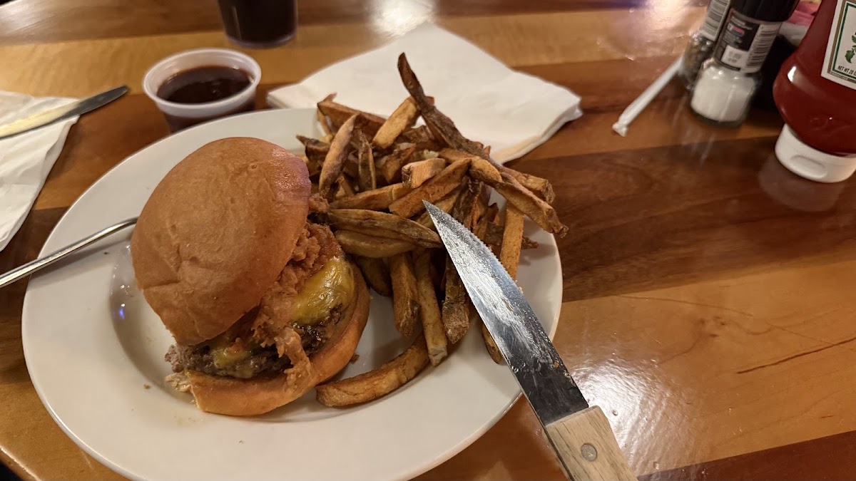 BridgeWorks Bar & Grill